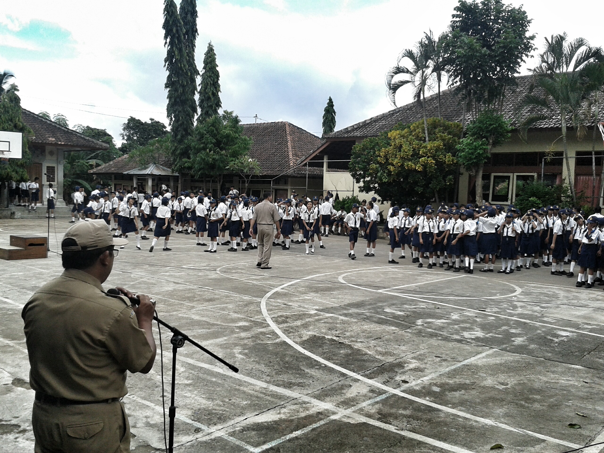 Ahok Jadi Pembicara Pembelajaran Digital di SMP Negeri 1 Sukasada, Buleleng