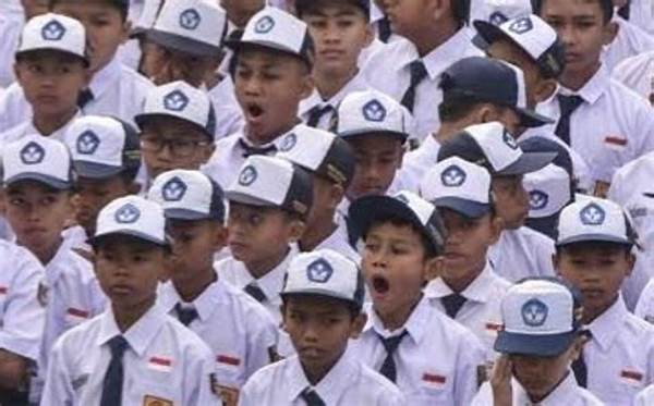 Kejutan! Ratusan Siswa Smp Buleleng Tak Bisa Baca, Koster Akan Cek Seluruh Pendidikan Di Bali Raya!